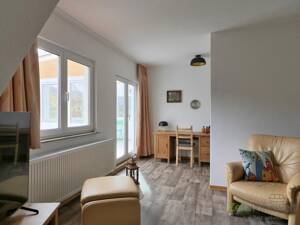 (EF1331_M) Erfurt: Löbervorstadt, möblierte Wohnung mit separatem Esszimmer und großer Veranda – 99096 Erfurt – Vorschaubild 2