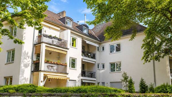 Dachgeschosswohnung in 50668 Köln mit 42 m² kaufen