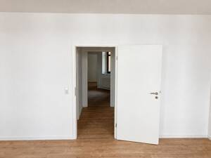 Helle renovierte 2-Zimmer Wohnung in der Neuen Straße – 39104 Magdeburg – Vorschaubild 2