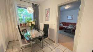 Wohnen mit Gartenflair: Helle Erdgeschosswohnung in beliebter Wohnlage mit Sonnenterrasse und eigenem Gartenanteil – 85435 Erding – Vorschaubild 8