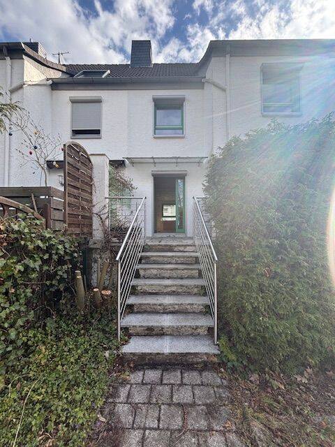 Echtes Schnäppchen, renovierungsbedürftiges Reihenmittelhaus in der beliebten Nordstadt! – Braunschweig – Vorschaubild 4