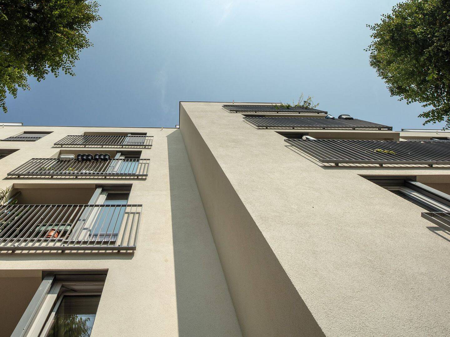 Sofort einziehen: Townhouse * 5-Zimmer * 2-Loggien mit Terrasse + Garten – Berlin – Vorschaubild 9