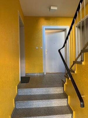 Gemütliches Apartment mit schöner Loggia ... – 90763 Fürth – Vorschaubild 3