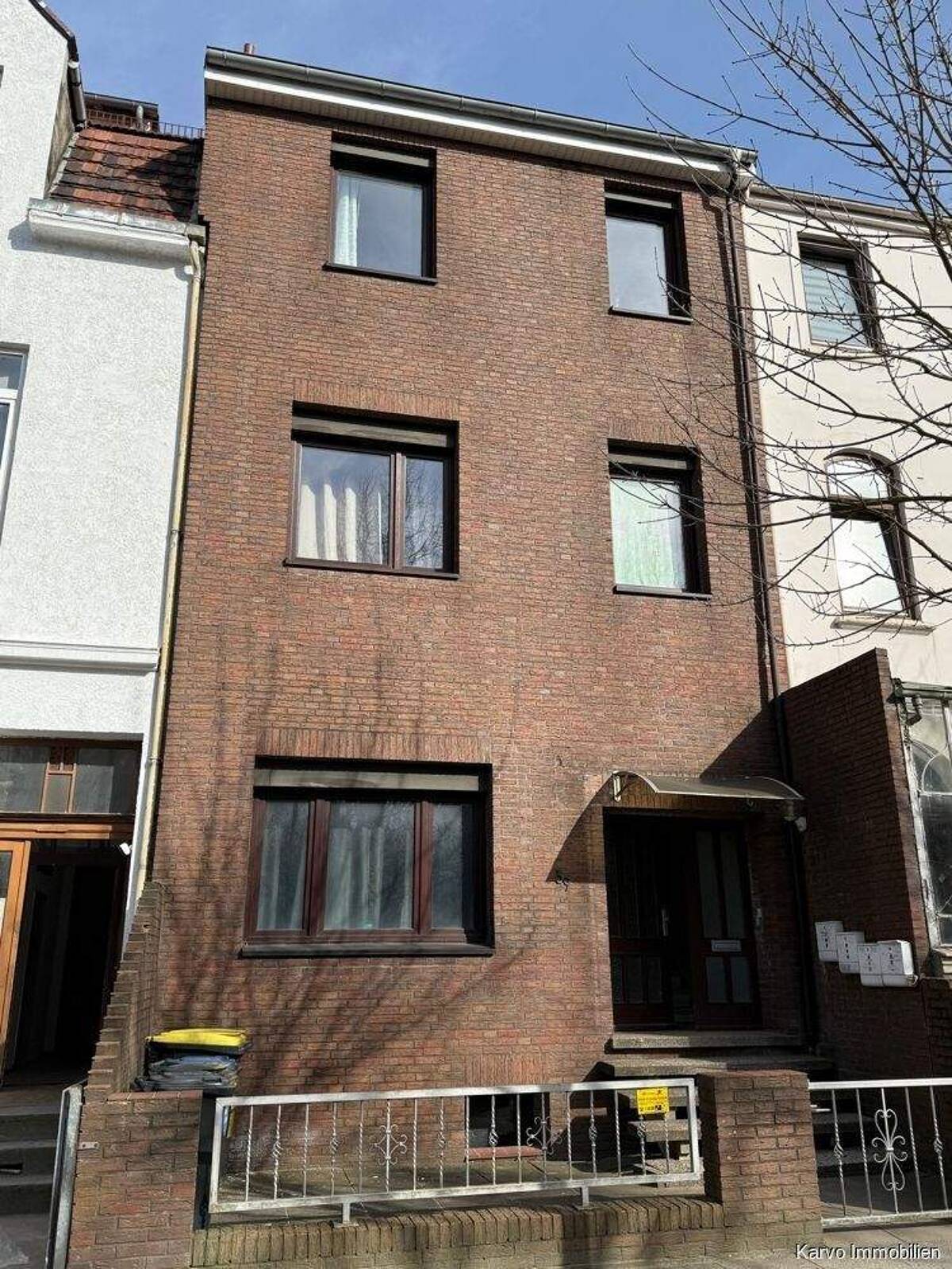 Kernsaniert in 2015! Nachhaltige Kapitalanlage mit stabilem Cashflow und Renditepotenzial – 28237 Bremen – Bild 1 von 9