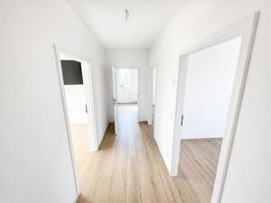 Energieeffizienter Neubau mit Dachterrasse! – 22559 Hamburg – Vorschaubild 2
