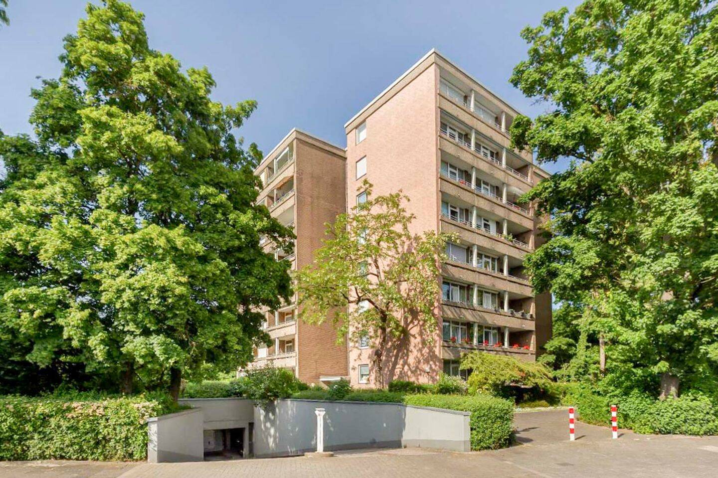 Moderne 1-Zimmer-Wohnung nach Sanierung mit Stellplatz – Neuss – Vorschaubild 2