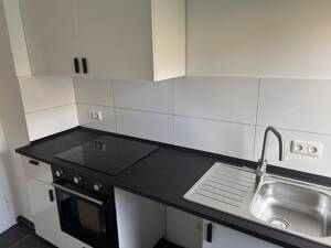Ruhig gelegene 2,5-Zimmer-Wohnung in Bahrenfeld zu vermieten – 22761 Hamburg – Vorschaubild 3