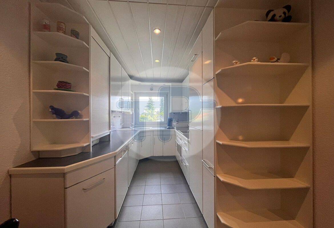 NEUER PREIS! SCHÖNE 3-ZIMMER WOHNUNG MIT LOGGIA UND TAGESLICHTBAD, IN RUHIGER ZENTRALER LAGE – München – Vorschaubild 7