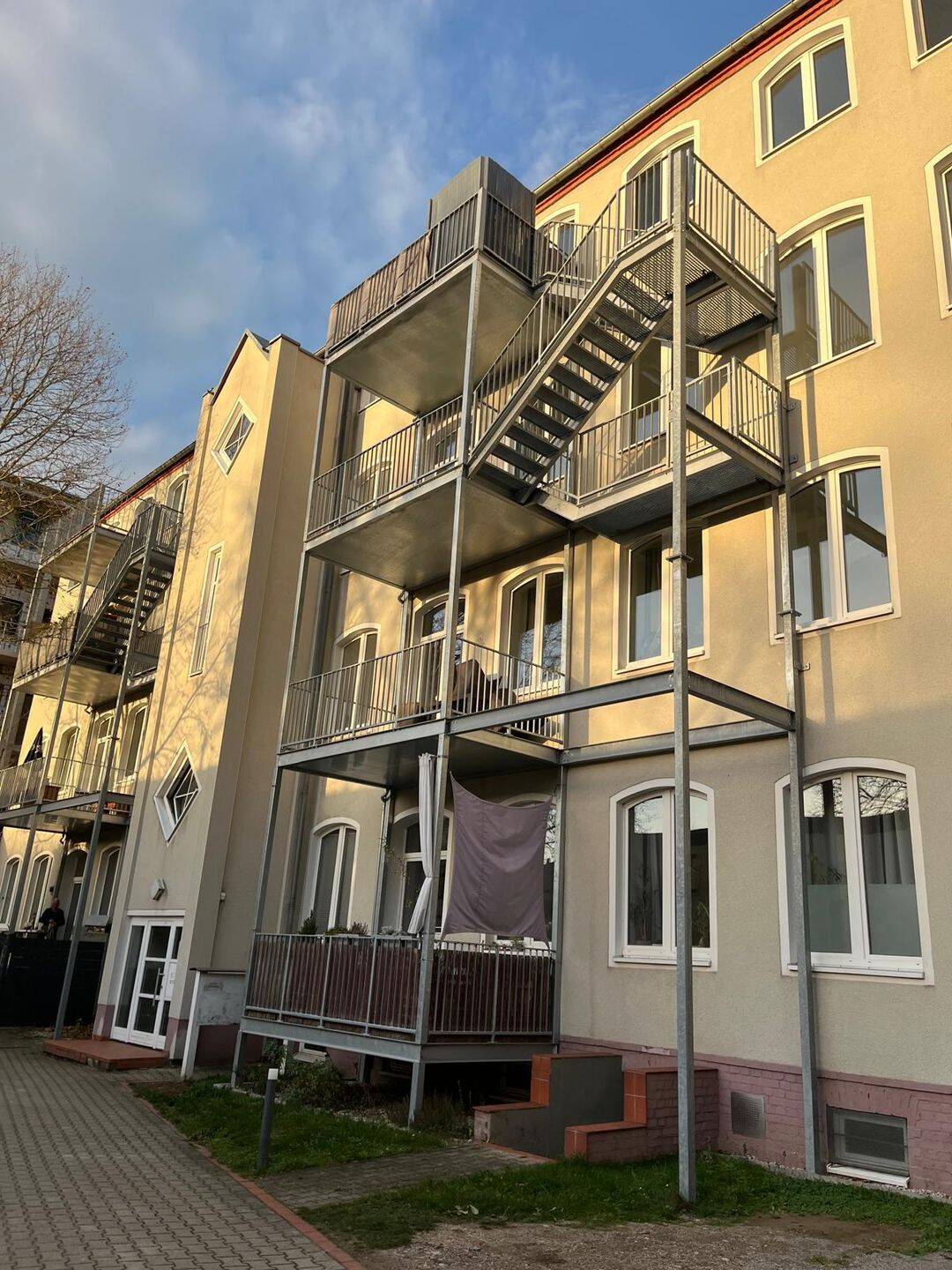 Geräumige 3-Zimmer-Wohnung im Herzen von Chemnitz Zentrum – Chemnitz – Vorschaubild 2