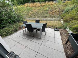 Frei ab 01.09.2026 / Luxuriöse 1-Zimmer-Wohnung mit Terrasse und Einbauküche in Trier - Castelnau – 54294 Trier – Vorschaubild 2