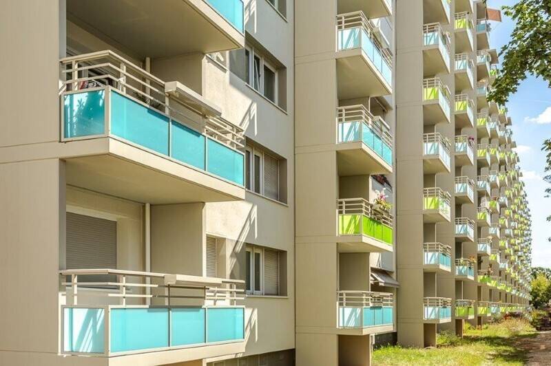 Erstbezug nach Sanierung: familienfreundliche 3-Zimmer-Wohnung mit Balkon