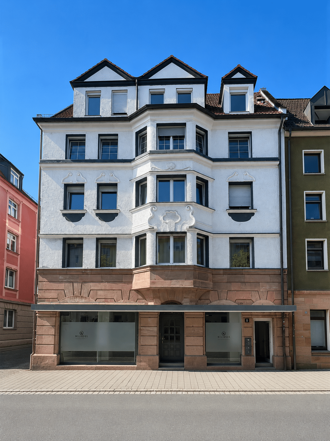fürstliche 3-Zimmer Wohnung mit Charakter