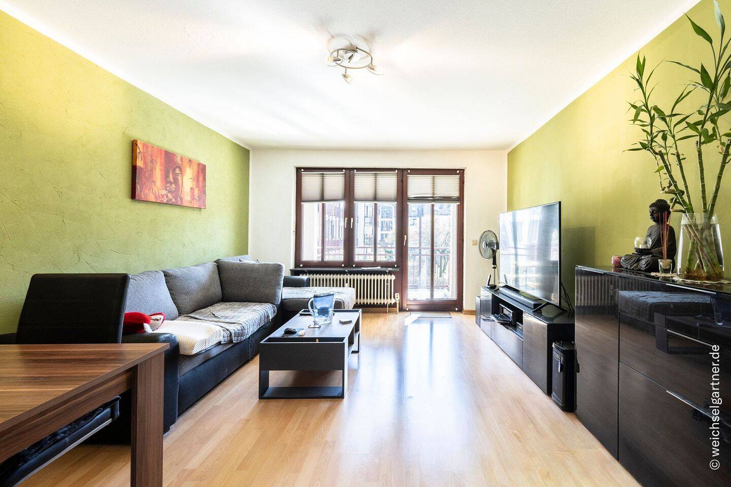 Ansprechend geschnittene Wohnung mit ruhigem Balkon zum Innenhof in unmitelbarer Nähe zur Isar – München – Vorschaubild 5