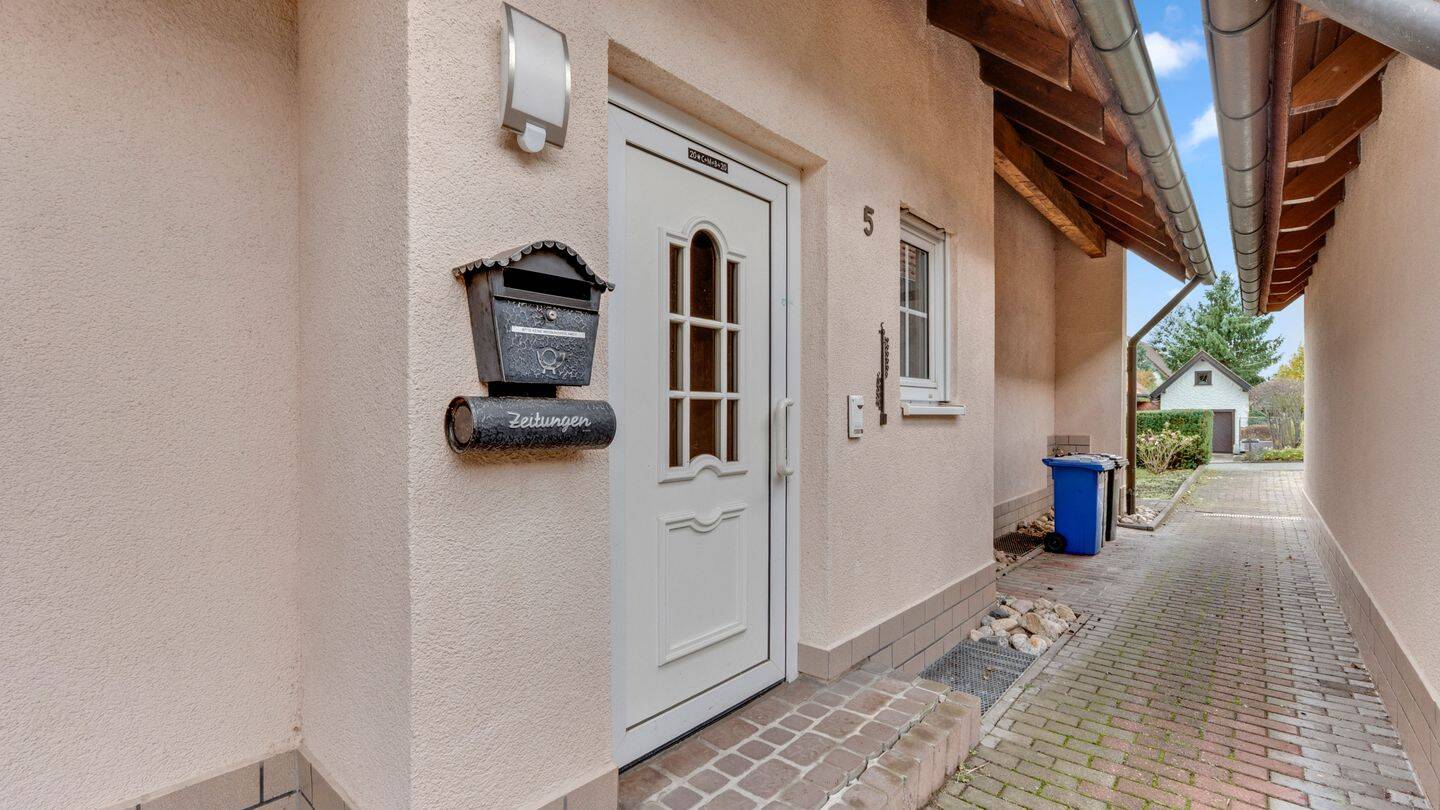 Ruhige Lage! Gepflegtes Einfamilienhaus mit tollem Garten und großer Südwest-Terrasse – Rugendorf – Vorschaubild 6