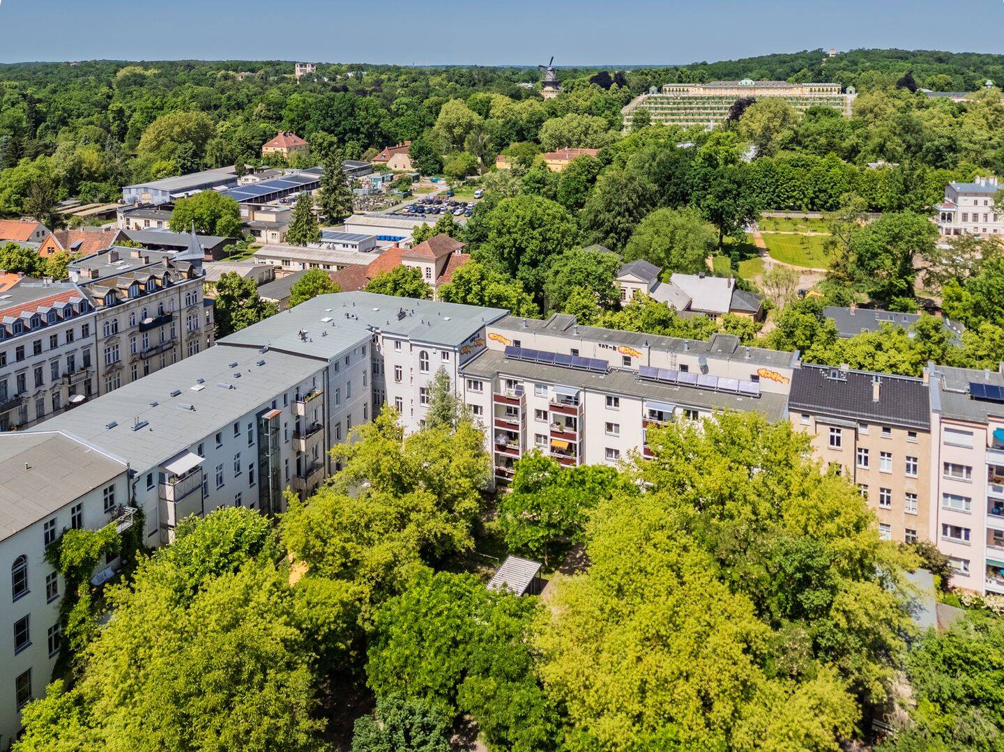 Große und moderne 4-Zimmerwohnung mit Aufzug in bester Lage - ideal für Familien – Potsdam – Vorschaubild 4