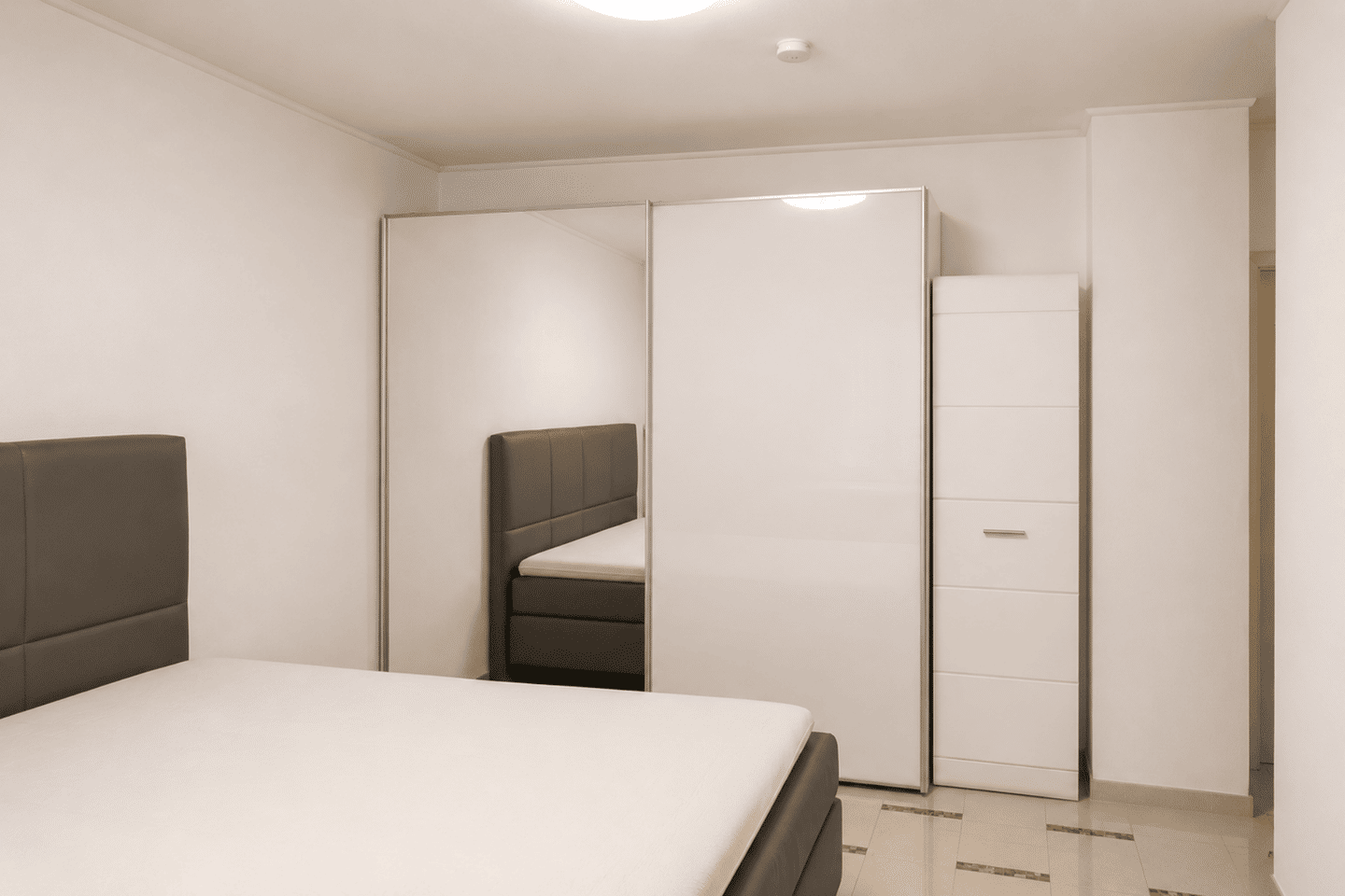Stilvolle 3-Zimmer-Maisonette im EG & 1. OG - Denkmalgeschützt mit Garten und Einbauküche – Bochum – Vorschaubild 9