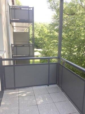 Traumhafte 2-Raum-Wohnung mit tollem Balkon! – 45276 Essen – Vorschaubild 2