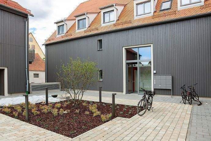 Wunderschöne 2-Zi.-Maisonettewohnung mit Einbauküche