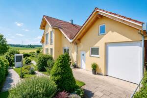 Zwei Generationen, ein besonderes Zuhause - großzügiges Zweifamilienhaus am Feldrand – 74078 Heilbronn – Vorschaubild 3