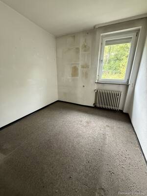 Renovierungsbedürftiges Einfamilienhaus in Würzburg – 97074 Würzburg – Vorschaubild 8