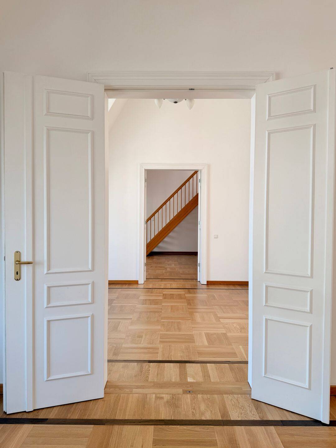 Geräumige 4 Zimmer Wohnung in exclusiver Lage – Berlin – Vorschaubild 9