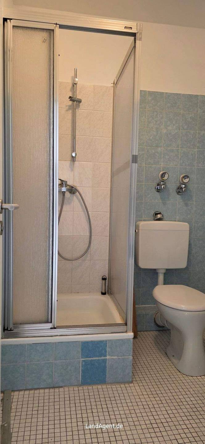 ***Verkehrsgünstig mit Stellplatz und S-Bahn*** 2-Zimmer-Wohnung mit Balkon in zentraler Lage von Dortmund-Wickede – Dortmund – Vorschaubild 8