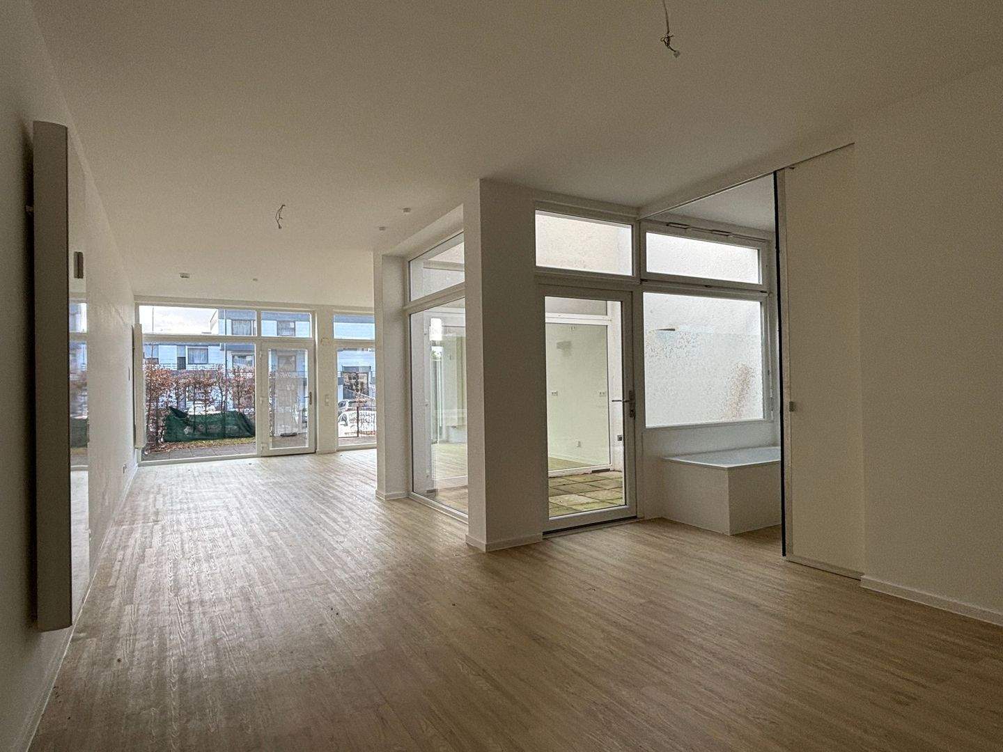 Helles und geräumiges Apartment mit Terrasse in Wuppertal – Wuppertal – Vorschaubild 6