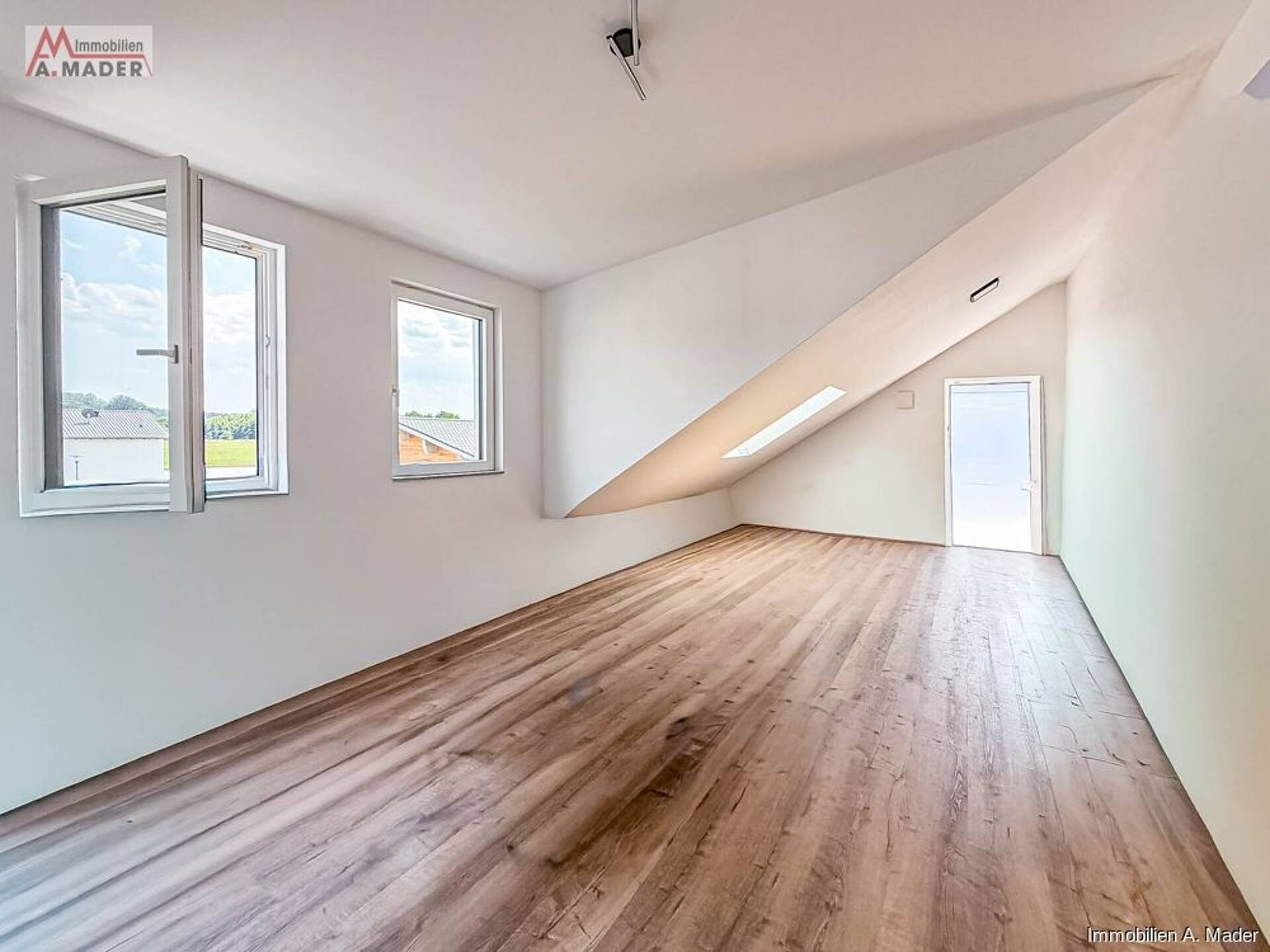 Dachgeschosswohnung in 86692 Münster mit 76,31 m² kaufen