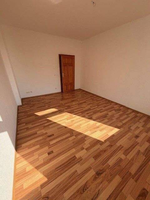 Gemütliche helle 2-Raum Wohnung, mit Wohnküche, Fußbodenheizung und Balkon. – Magdeburg – Vorschaubild 7