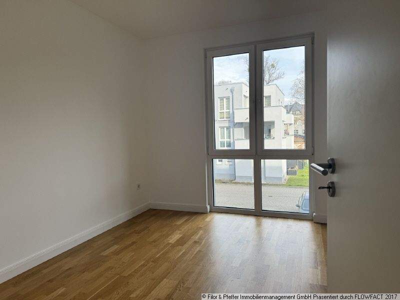 Hochwertige 3-Raum-Wohnung mit Balkon - Aufzug vorhanden! – Magdeburg – Vorschaubild 4