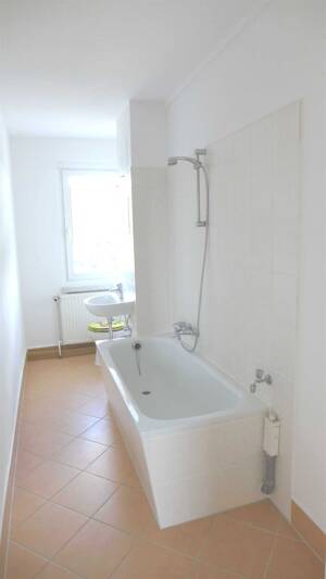 Ideal für Singles! 1-RW mit toller Aussicht! – 2727 Ebersbach-Neugersdorf – Vorschaubild 5