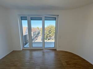 Sichern Sie sich den Traum vom doppelten Freiraum: 3 ZW mit Dachterrasse & Eckbalkon wartet auf Sie – 70327 Stuttgart – Vorschaubild 3