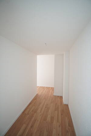 SOMMERDEAL-2 MONATE MIETE FREI!!! INDIVIDUELLES DACHGESCHOSS MIT EINBAUKÜCHE – 39108 Magdeburg – Vorschaubild 7