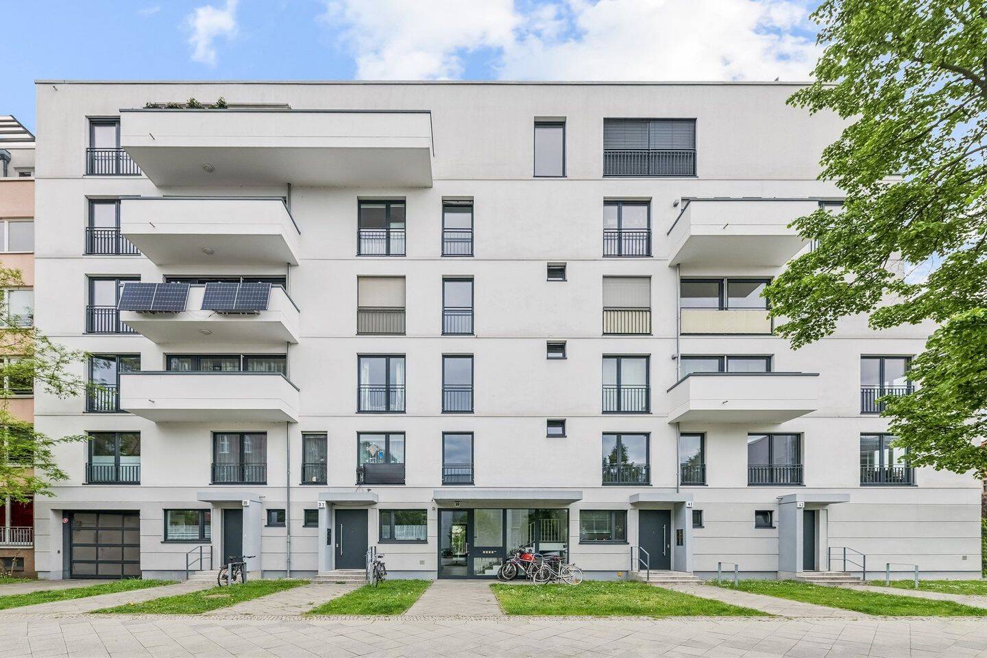 Stilvolle 3-Zimmer-Wohnung mit Balkon am Ostkreuz