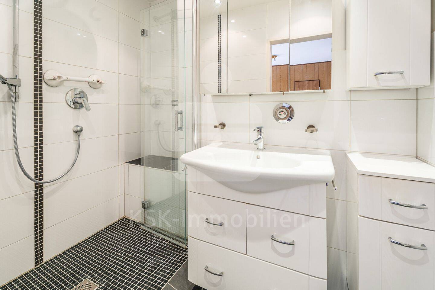 Großzügige 3-Zimmer-Wohnung in Köln-Bilderstöckchen - hell, gepflegt und viel Potenzial! – Köln – Vorschaubild 5