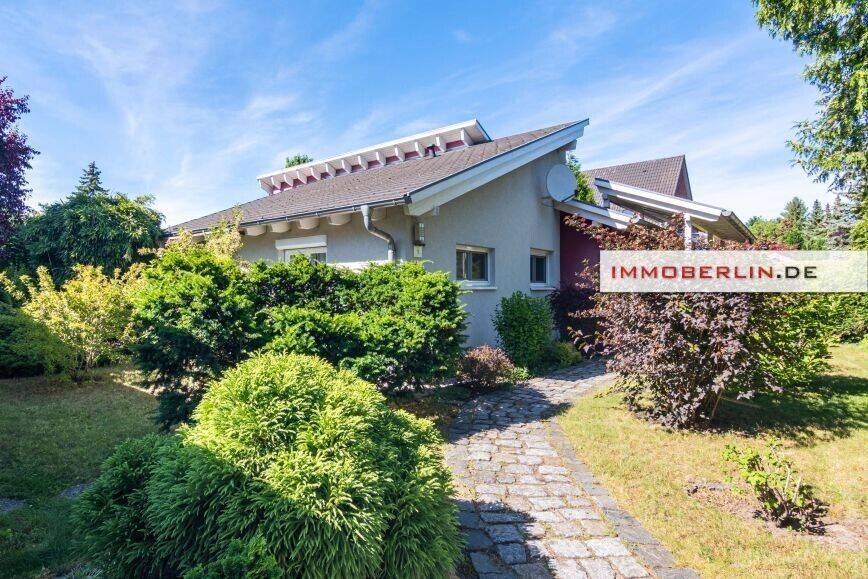 IMMOBERLIN.DE - Exzellentes Architektenhaus mit Galerie & Sonnengarten beim Ortskern – Hohen Neuendorf – Vorschaubild 2