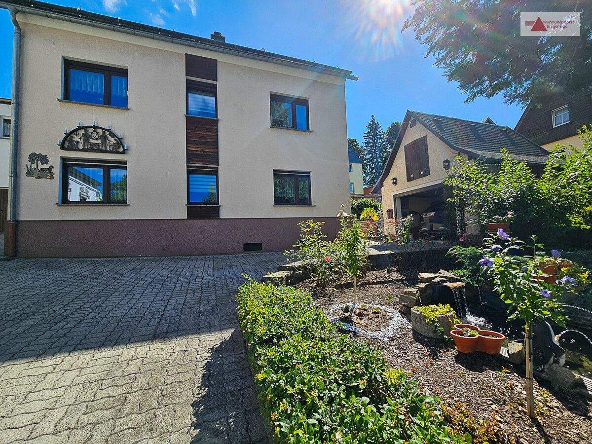Ihr neues Zuhause in Beierfeld - Großzügiges Einfamilienhaus mit Garten und Garage – Grünhain-Beierfeld – Bild 1 von 9