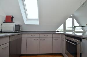 Hochwertig möblierte Maisonette Wohnung mit Terrasse und Internet in Wiesbaden-Aukamm – 65189 Wiesbaden – Vorschaubild 2