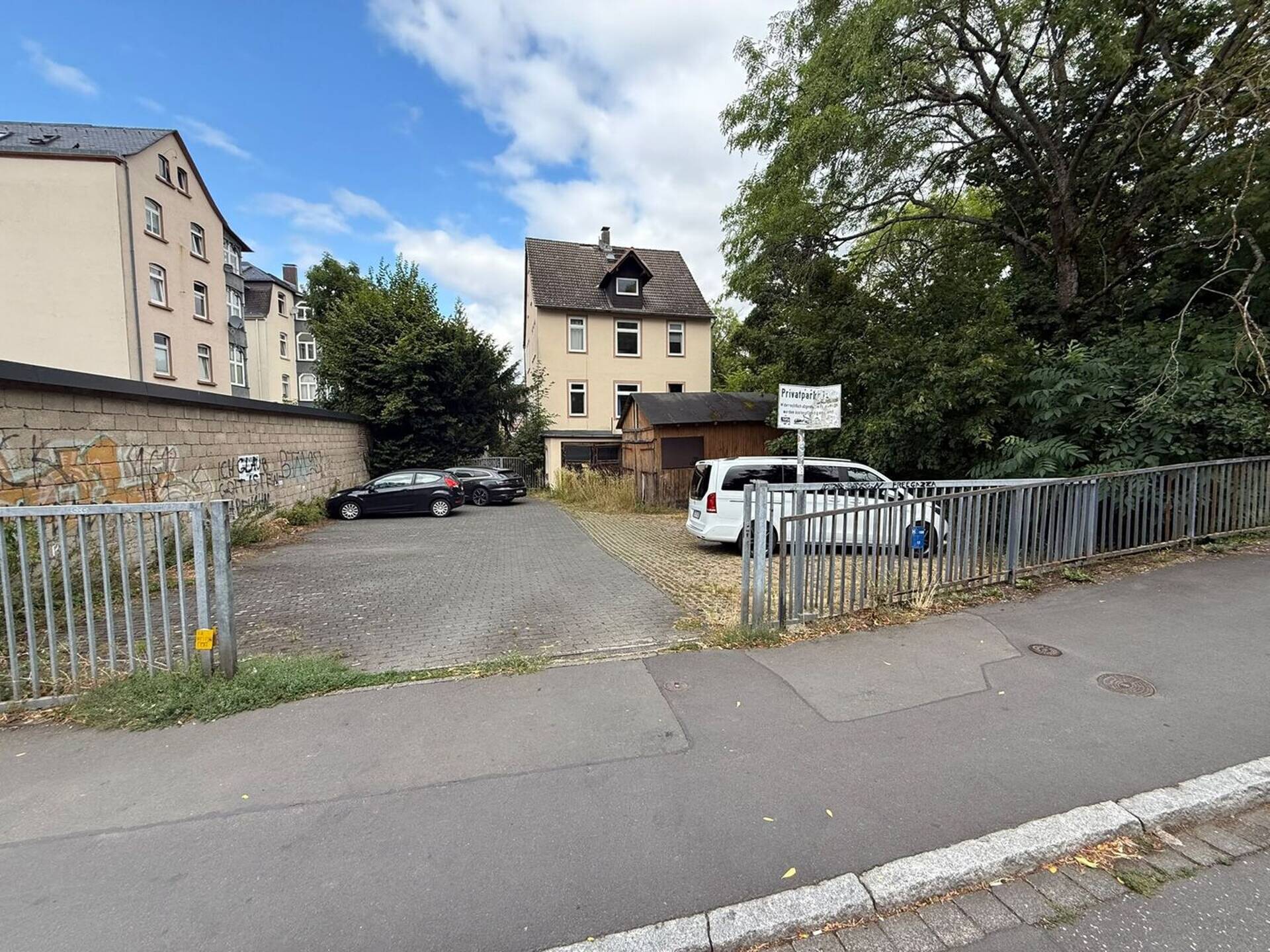 Haus in 35037 Marburg mit 420,44 m² kaufen