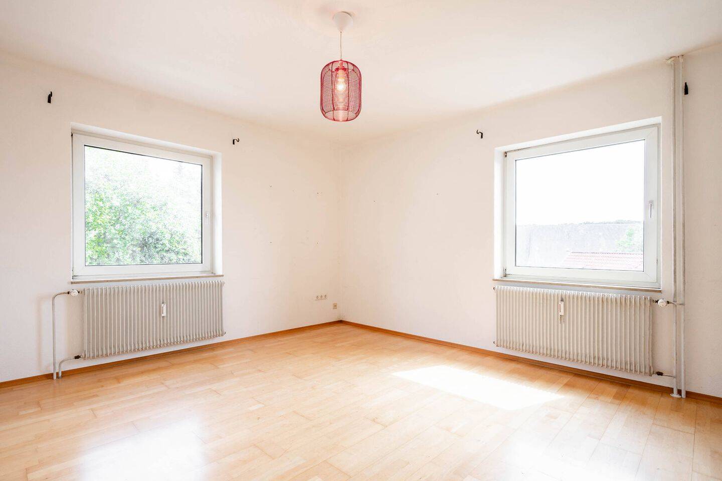 KEINE KÄUERPROVISION Zwei ETWS in solidem Dreifamilienhaus direkt auf dem Oerlinghauser Tönsberg – Oerlinghausen – Vorschaubild 3