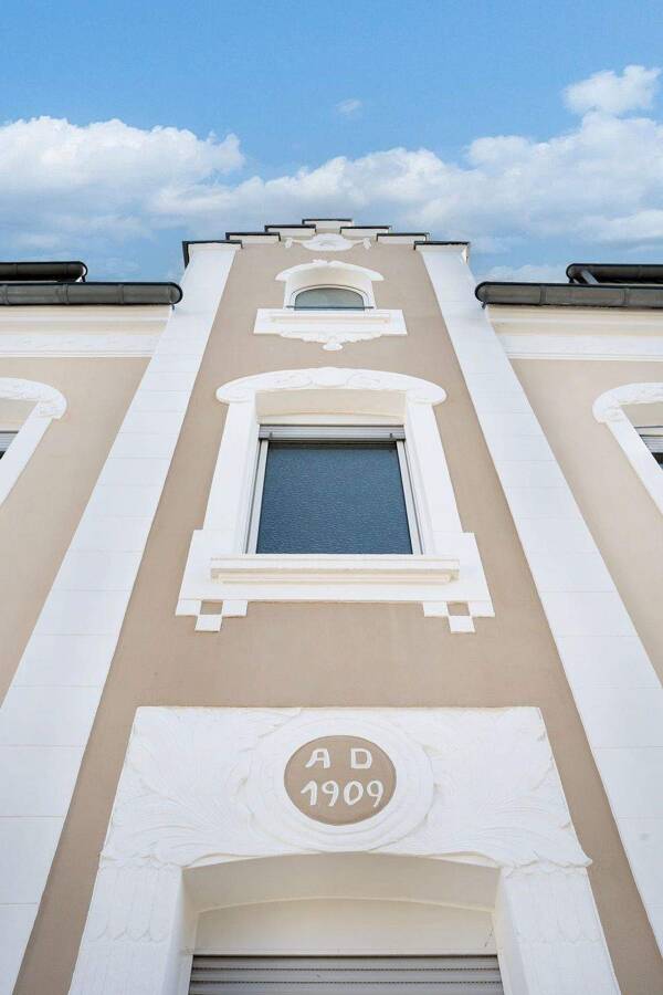 Haus in 51069 Köln mit 278 m² kaufen