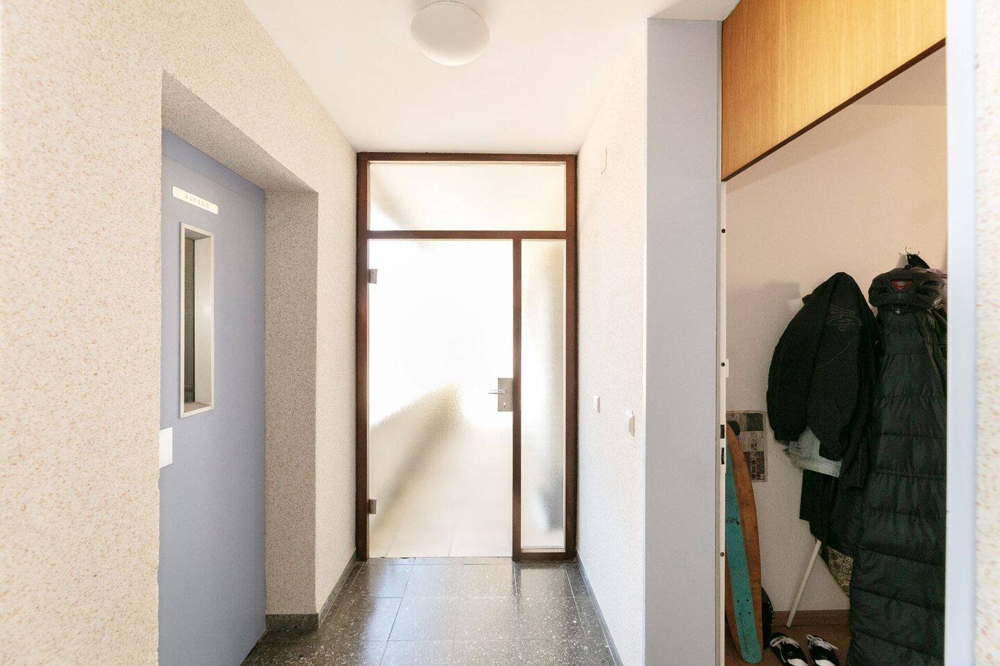Gut vermietetes Apartment = Solide Kapitalanlage im Zentrum – Neu-Ulm – Vorschaubild 4