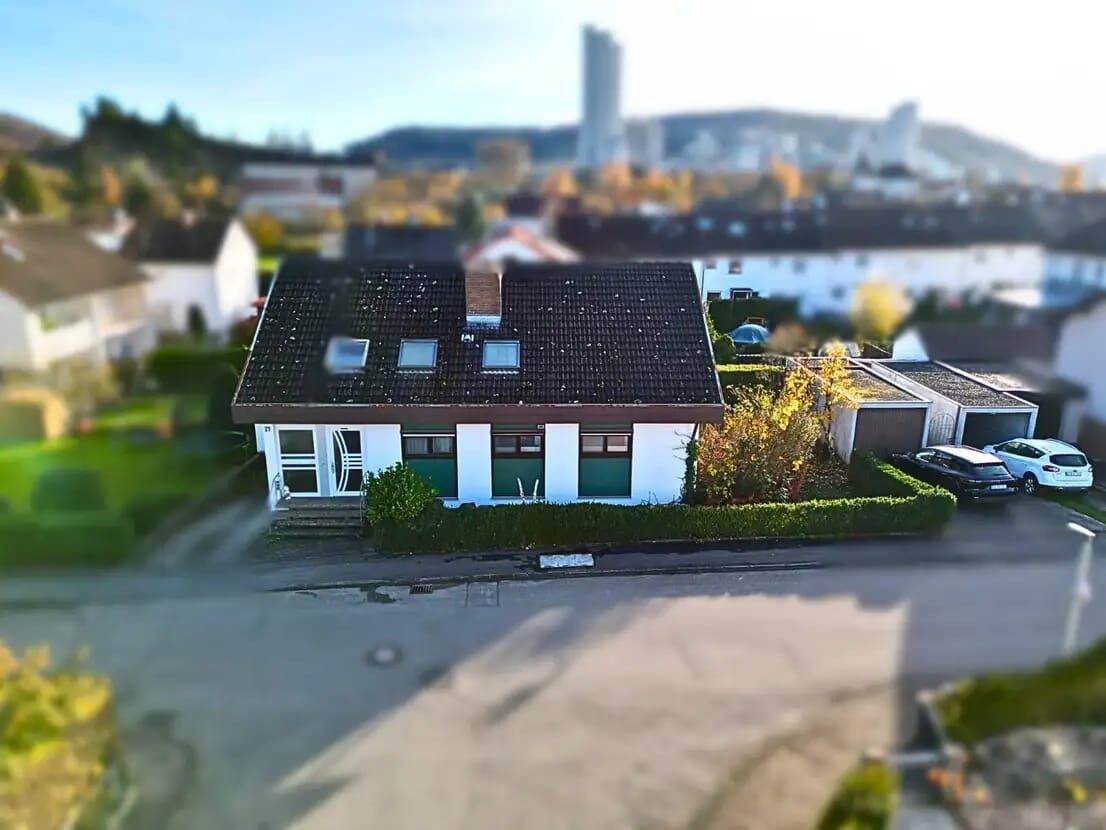 Kapitalanlage mit Zukunft! Einfamilienhaus mit 3 vermieteten Wohneinheiten! – Schelklingen – Vorschaubild 8