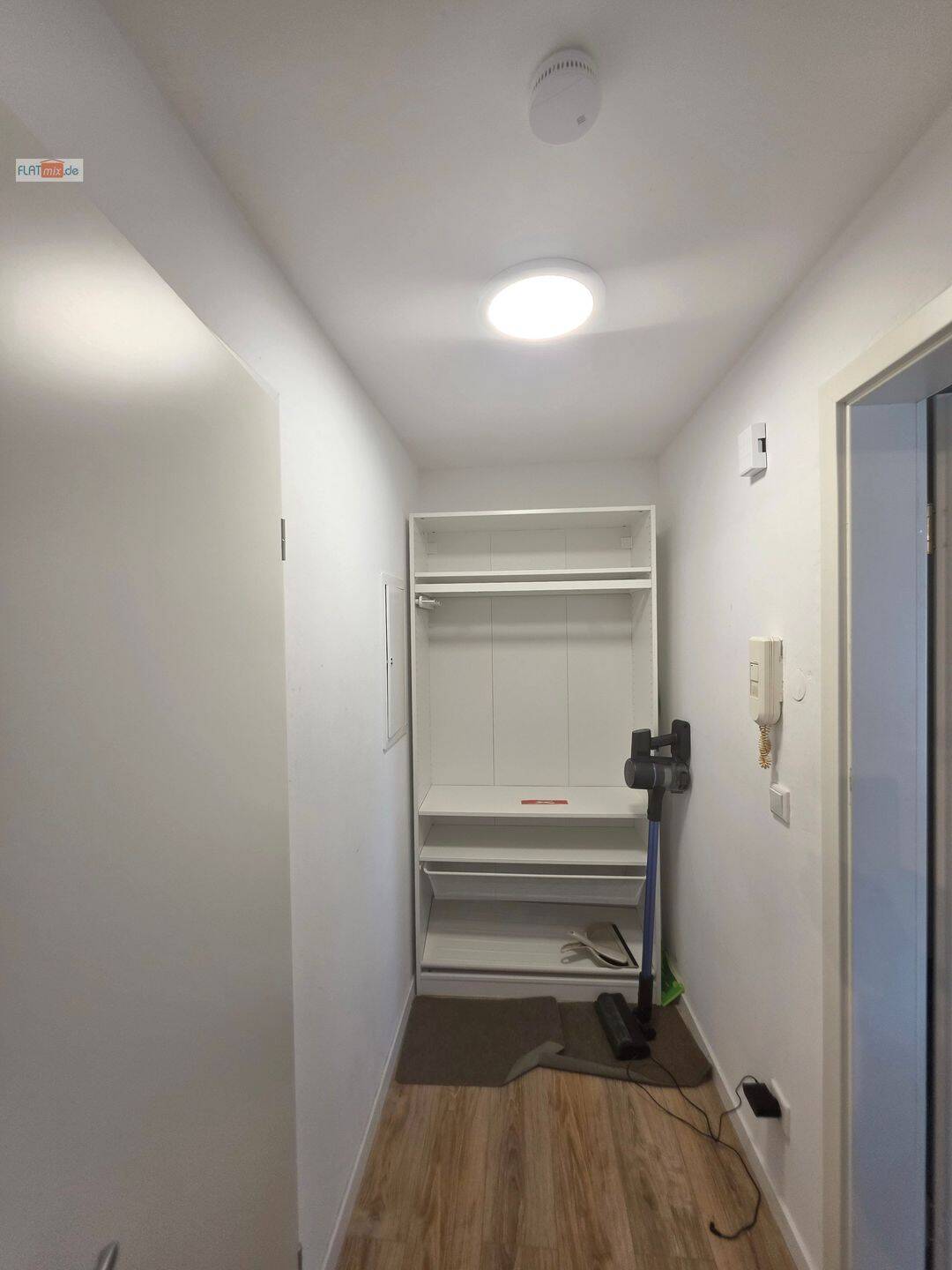 FLATmix.de / PB-Mitte, komplett und modern möbliertes 1-Raum-Apartment – Paderborn – Vorschaubild 4