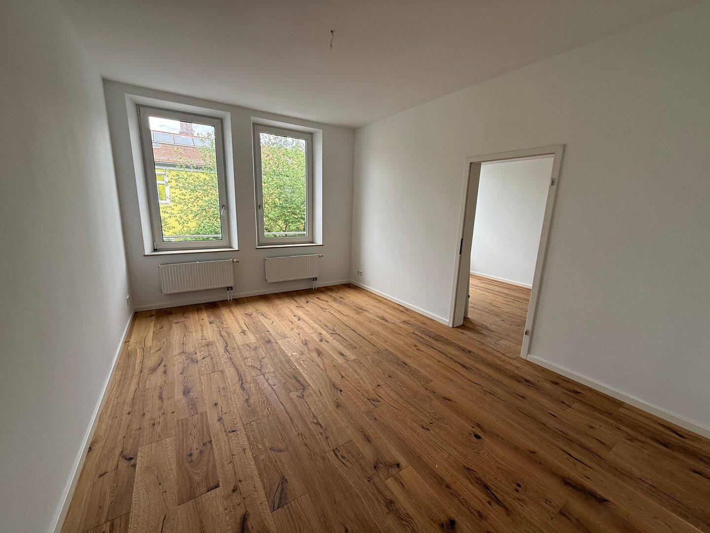 ++Provisionsfrei++ FREI: Moderne 5-Zimmer-Wohnung. mit Sonnenbalkon – Nürnberg – Vorschaubild 8