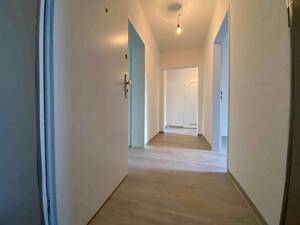 Frisch renovierte 3-Zimmer-Wohnung nähe Indupark zu vermieten – 44149 Dortmund – Vorschaubild 6