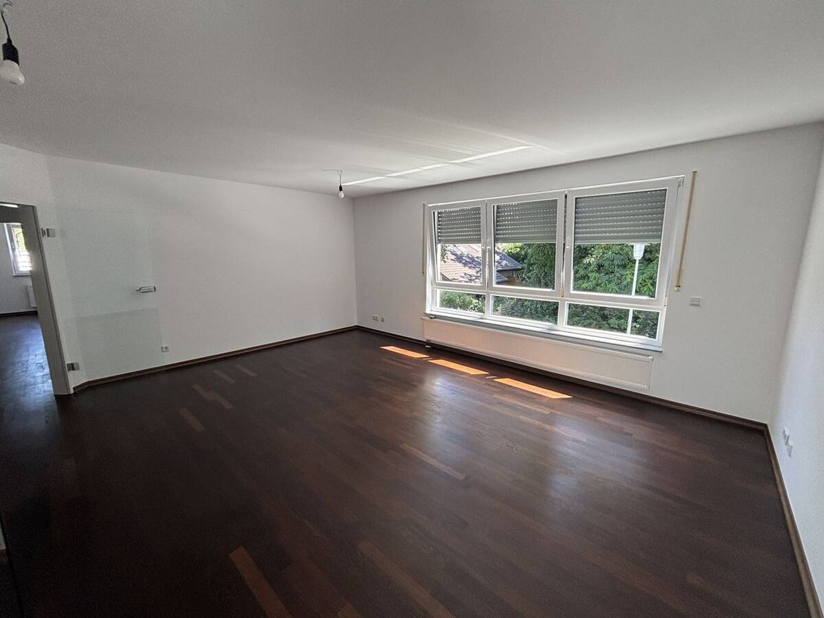 Elegante 3-Zimmer-Wohnung im Herzen Paderborns mit Balkon, Tiefgarage und hochwertiger Ausstattung. – 33102 Paderborn – Bild 1 von 5