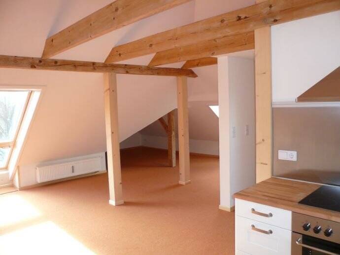 Moderne Dachgeschosswohnung in Fuhlsbüttel – Hamburg – Vorschaubild 2