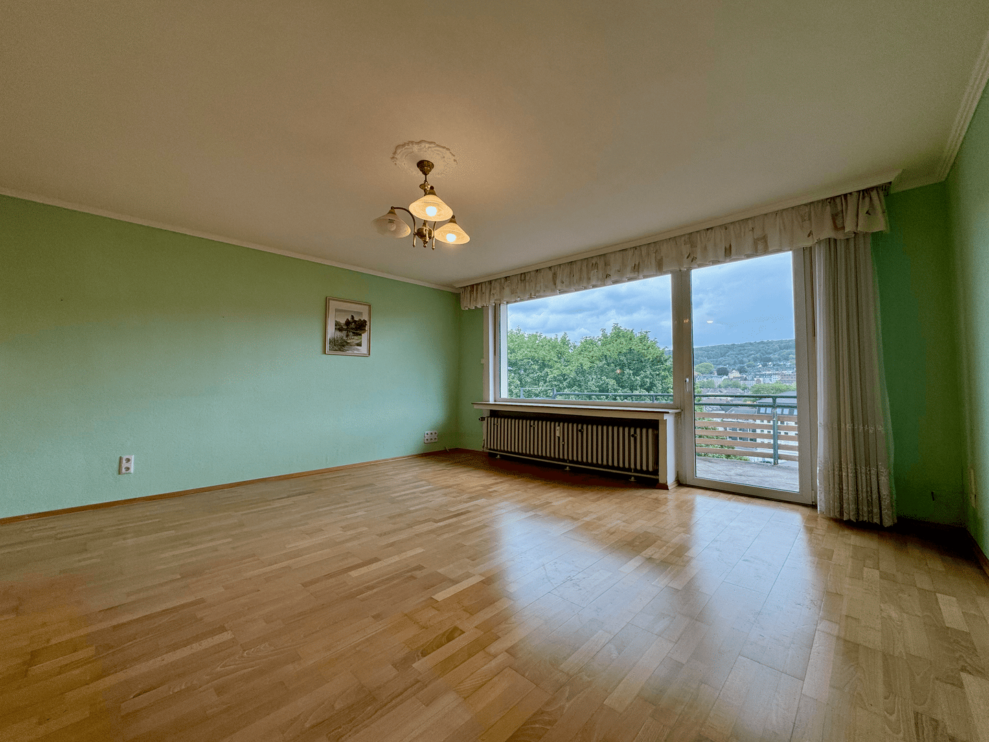 Schöner Weitblick inklusive - gepflegte Wohnung mit großem Balkon und Garage nahe der Wupper – Wuppertal – Vorschaubild 2