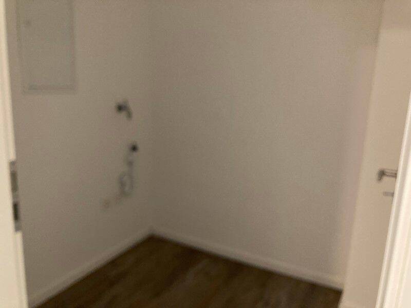 **Großzügige und helle 4 Raum Wohnung** – Bochum – Vorschaubild 2